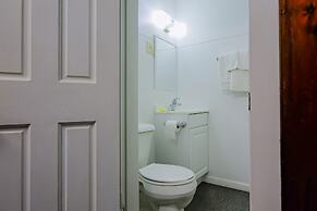 Hotel O Markham IL near Harvey/Tinley Park