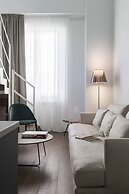 Cavour Deluxe by Mmega