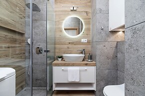 Apartment Ski&bike Wislanska by Renters