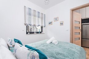 Apartment Ski&bike Wislanska by Renters