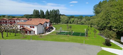 Résidence Nemea Le Domaine d'Uhaina