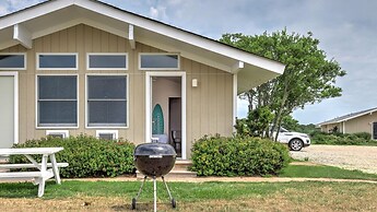 Unit 1 King - Bungalows at Common Ground