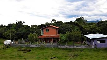 Casa com Piscina na Praia do Rosa