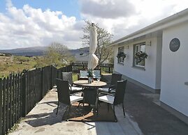 Mary Naoise Holiday Home