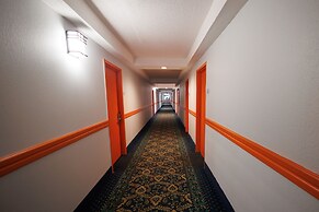 Garnet Inn & Suites, Orlando