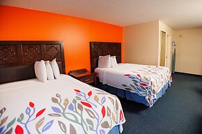 Garnet Inn & Suites, Orlando