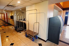 Garnet Inn & Suites, Orlando