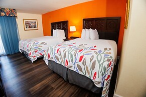 Garnet Inn & Suites, Orlando