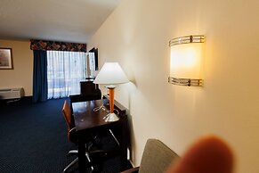 Garnet Inn & Suites, Orlando