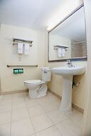 Garnet Inn & Suites, Orlando