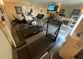 Garnet Inn & Suites, Orlando