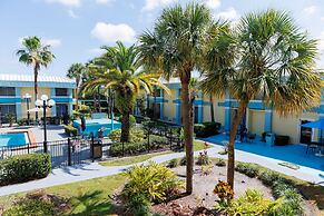 Garnet Inn & Suites, Orlando