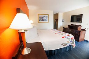 Garnet Inn & Suites, Orlando