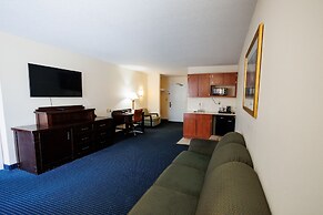 Garnet Inn & Suites, Orlando