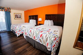 Garnet Inn & Suites, Orlando