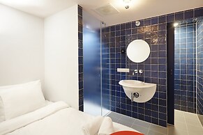 Hotel Not Hotel Rotterdam