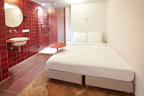 Hotel Not Hotel Rotterdam
