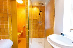 Hotel Not Hotel Rotterdam