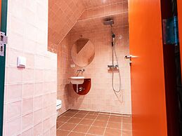 Hotel Not Hotel Rotterdam