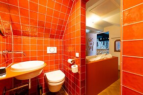 Hotel Not Hotel Rotterdam