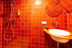 Hotel Not Hotel Rotterdam