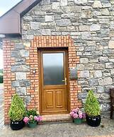 Carraig House, Cozy Countryside Apartment