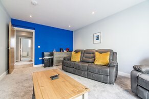 Tipyn O Haul - 1 Bed Apartment - Tenby