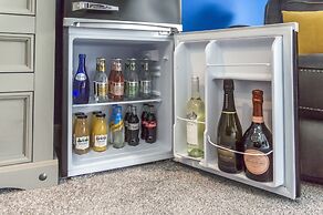 Tipyn O Haul - 1 Bed Apartment - Tenby