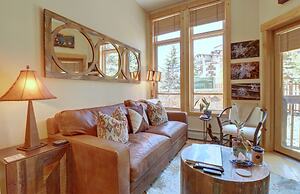 First Floor Condo, Outstanding Location - TX106 by Redawning