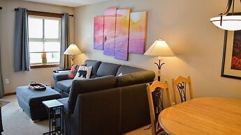 Fireside Lodge #215 by Bear Country