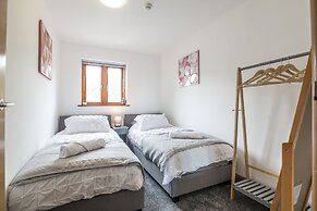 Marina View - 3 Bedroom - Milford Haven