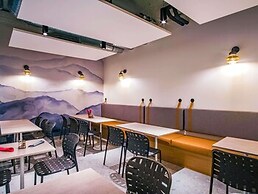 ibis Styles Albertville