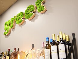 Greet Hotel Rennes Pace