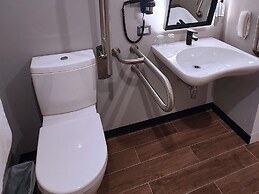 ibis Styles Lima San Isidro