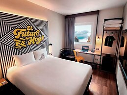 ibis Styles Lima San Isidro