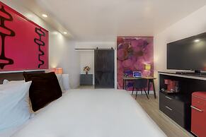 Hotel Zazz