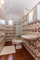 Rooms Ante
