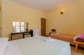 Rooms Ante