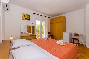 Rooms Ante