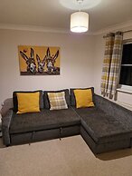 Dog Friendly - 4 Bed House - Sleeps 10 - Pool Table