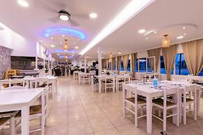 Mikri Vigla Hotel Beach Resort