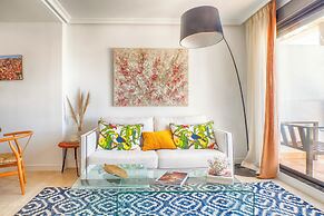 Sunset Golf Penthouse