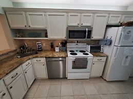 Summerhouse 433 2 Bedroom Condo by RedAwning