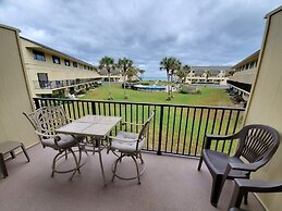 Summerhouse 433 2 Bedroom Condo by RedAwning