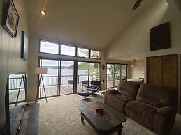 Pacific Nw Mid-century Modern Waterfront Gem Located On Raft Island 3 