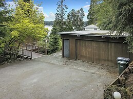 Pacific Nw Mid-century Modern Waterfront Gem Located On Raft Island 3 