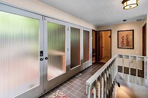 Pacific Nw Mid-century Modern Waterfront Gem Located On Raft Island 3 