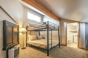 1014 Wild Irishman 2 Bedroom Condo by RedAwning