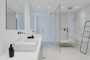 Athenian Black Villa