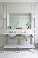 First Street III by Onefinestay